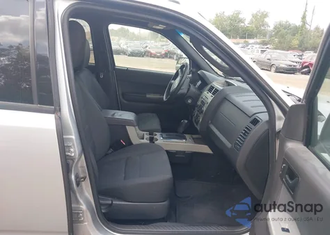 2011 Ford Escape Xlt from USA, damaged, VIN 1FMCU0D78BKA12165